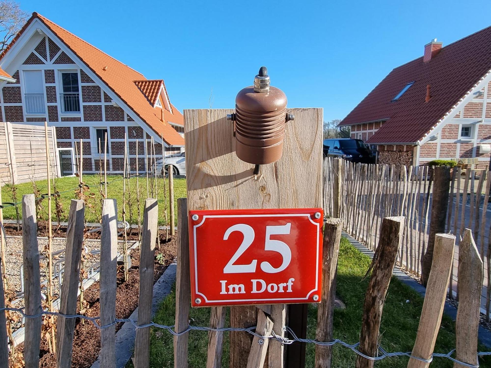 Ferienhaus Im Angerdorf Cuxhaven Esterno foto